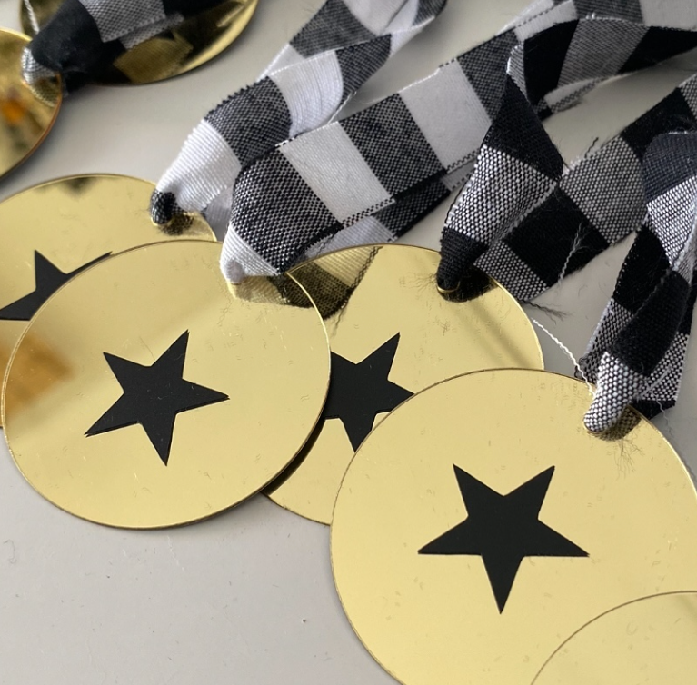 Bola Dorado Motivo Navidad