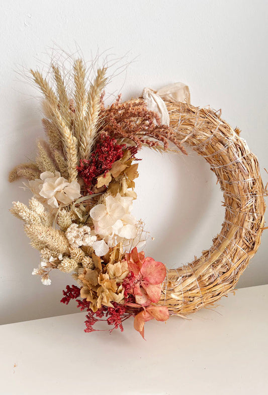 CORONA – Corona de paja con hortensia y flor seca – Estilo rústico