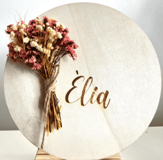 Rótulo de madera personalizado con ramillete